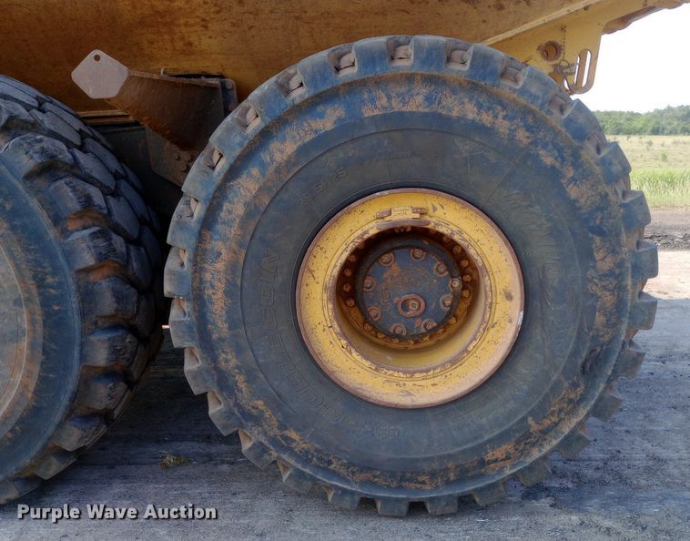 image for item NY9365 2017 Komatsu HM400-5 haul truck