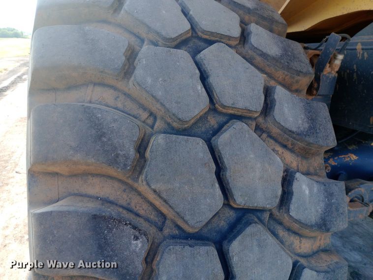 image for item NY9365 2017 Komatsu HM400-5 haul truck