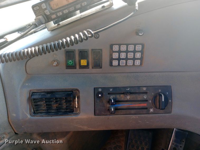 image for item NY9366 2009 Volvo A40E haul truck