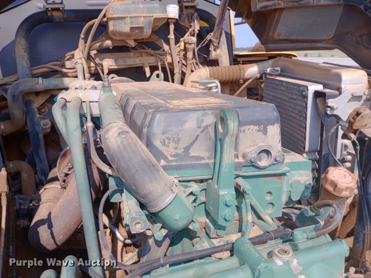 image for item NY9366 2009 Volvo A40E haul truck