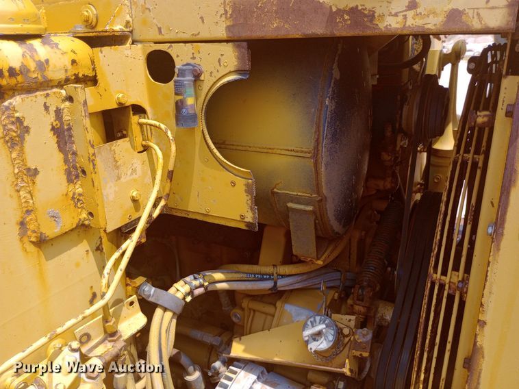 image for item NY9367 1986 Caterpillar 623B elevating scraper