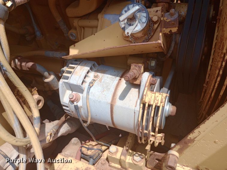 image for item NY9367 1986 Caterpillar 623B elevating scraper