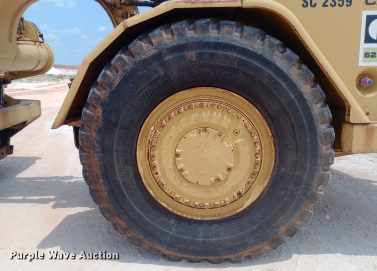 image for item NY9367 1986 Caterpillar 623B elevating scraper