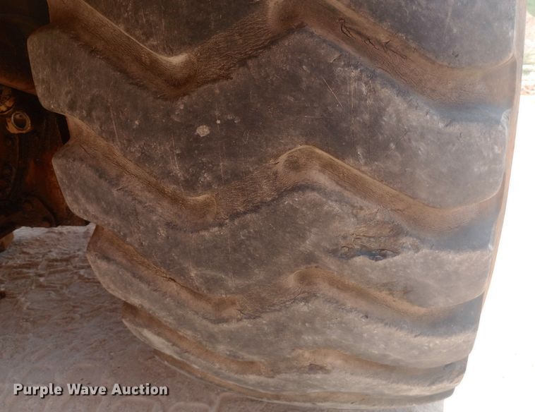 image for item NY9367 1986 Caterpillar 623B elevating scraper