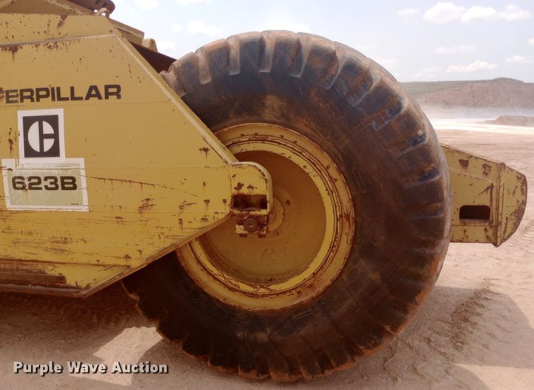 image for item NY9367 1986 Caterpillar 623B elevating scraper