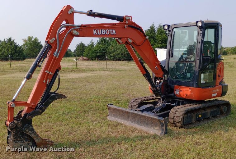 image for item NY9370 2019 Kubota KX040-4 mini excavator