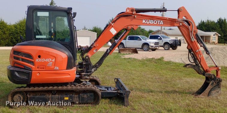 image for item NY9370 2019 Kubota KX040-4 mini excavator