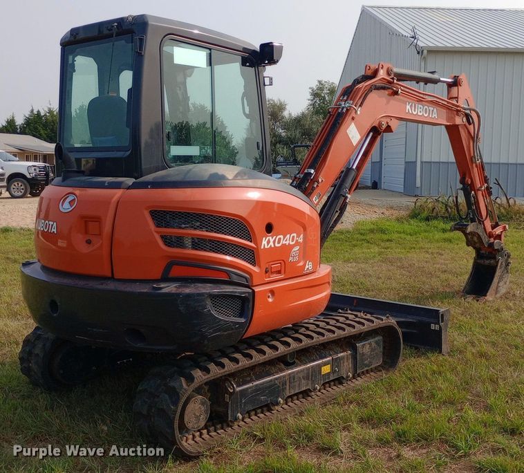 image for item NY9370 2019 Kubota KX040-4 mini excavator
