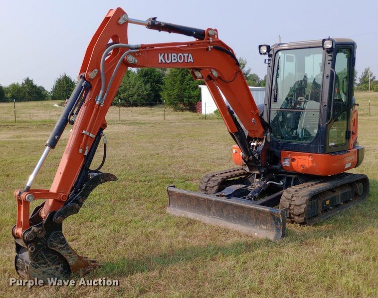 image for item NY9370 2019 Kubota KX040-4 mini excavator
