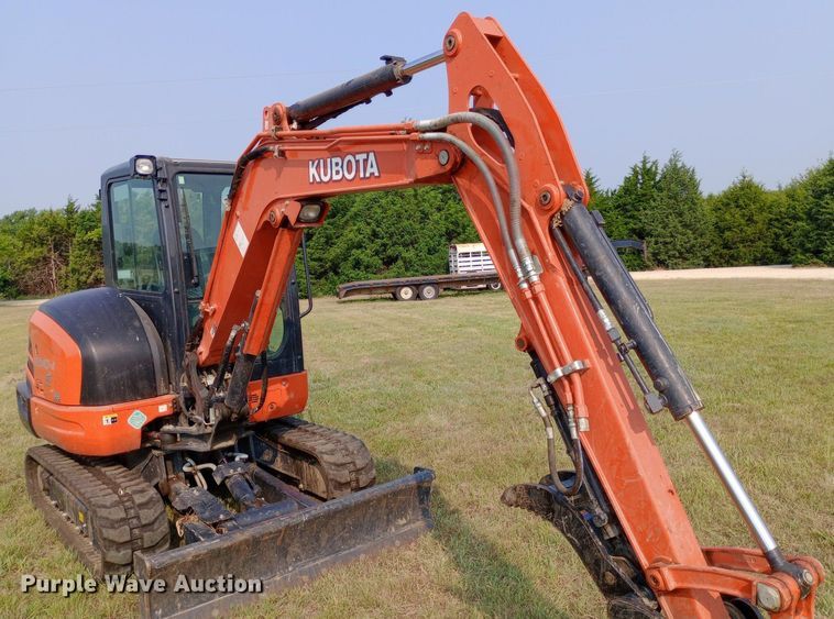 image for item NY9370 2019 Kubota KX040-4 mini excavator