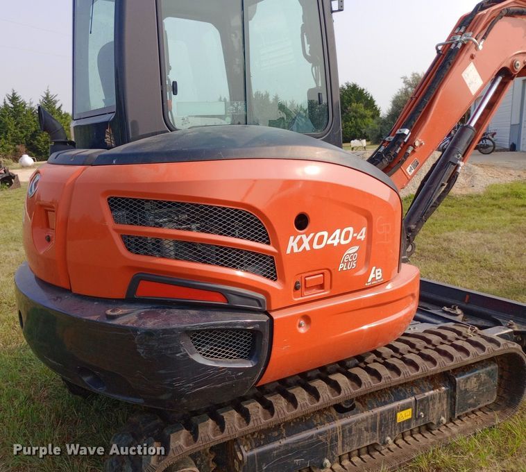 image for item NY9370 2019 Kubota KX040-4 mini excavator