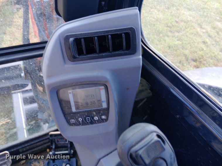 image for item NY9370 2019 Kubota KX040-4 mini excavator