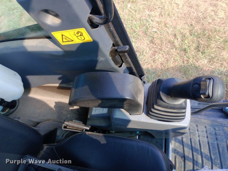 image for item NY9370 2019 Kubota KX040-4 mini excavator