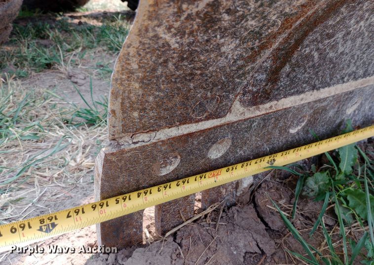 image for item NY9376 1997 Caterpillar  14H motor grader