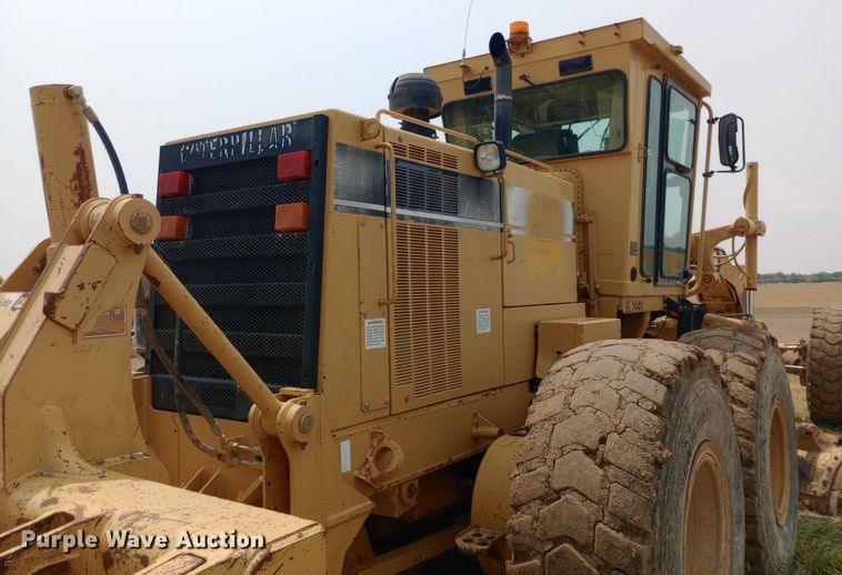 image for item NY9376 1997 Caterpillar  14H motor grader