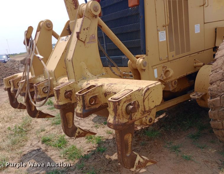 image for item NY9376 1997 Caterpillar  14H motor grader