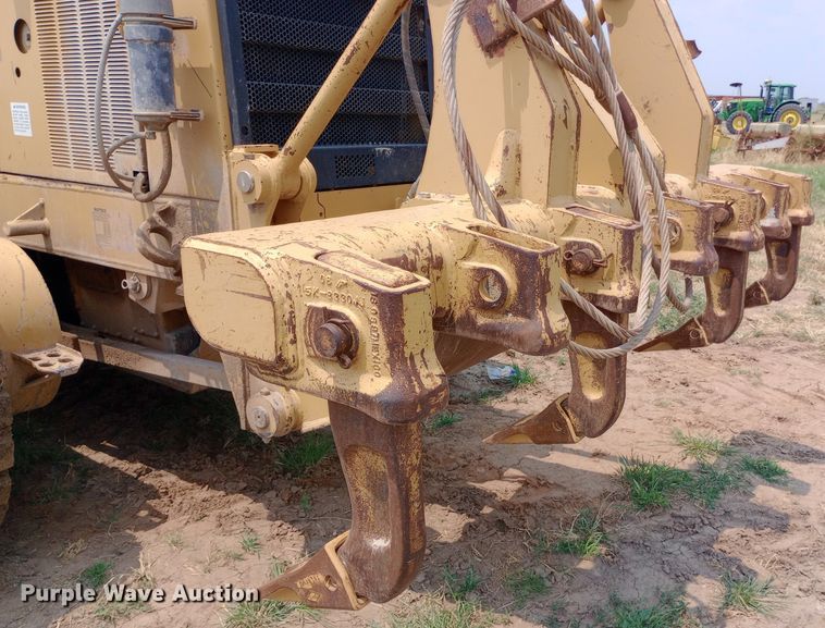 image for item NY9376 1997 Caterpillar  14H motor grader