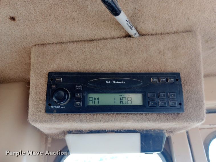 image for item NY9376 1997 Caterpillar  14H motor grader