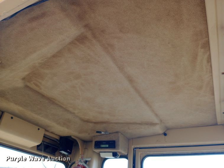 image for item NY9376 1997 Caterpillar  14H motor grader