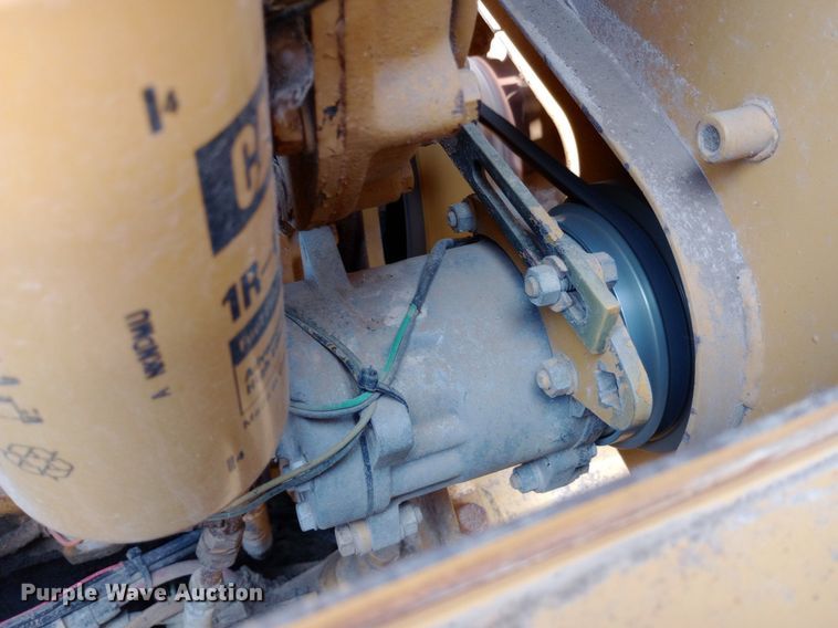 image for item NY9376 1997 Caterpillar  14H motor grader