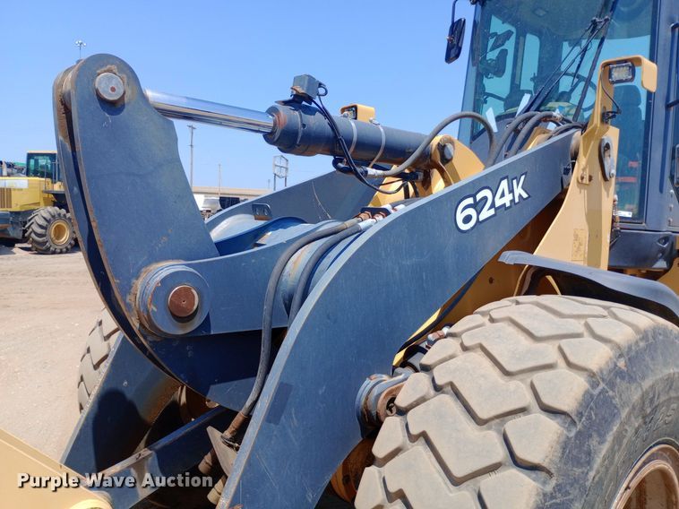 image for item NY9389 2015 John Deere 624K wheel loader