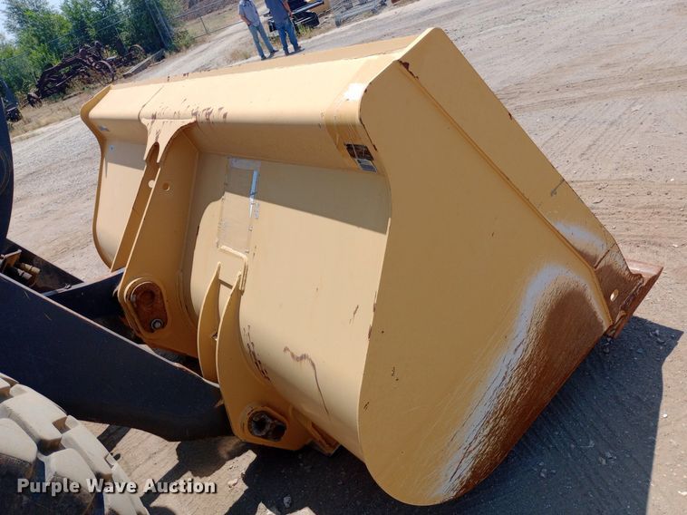 image for item NY9389 2015 John Deere 624K wheel loader