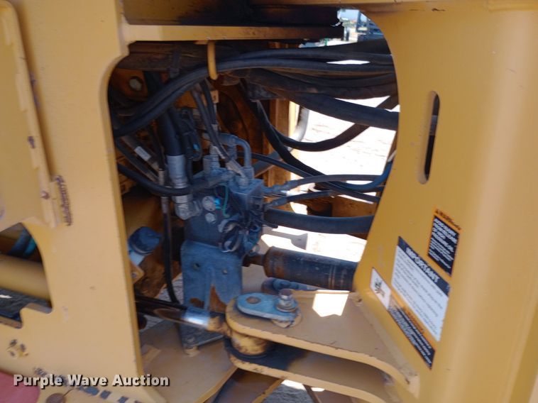 image for item NY9389 2015 John Deere 624K wheel loader