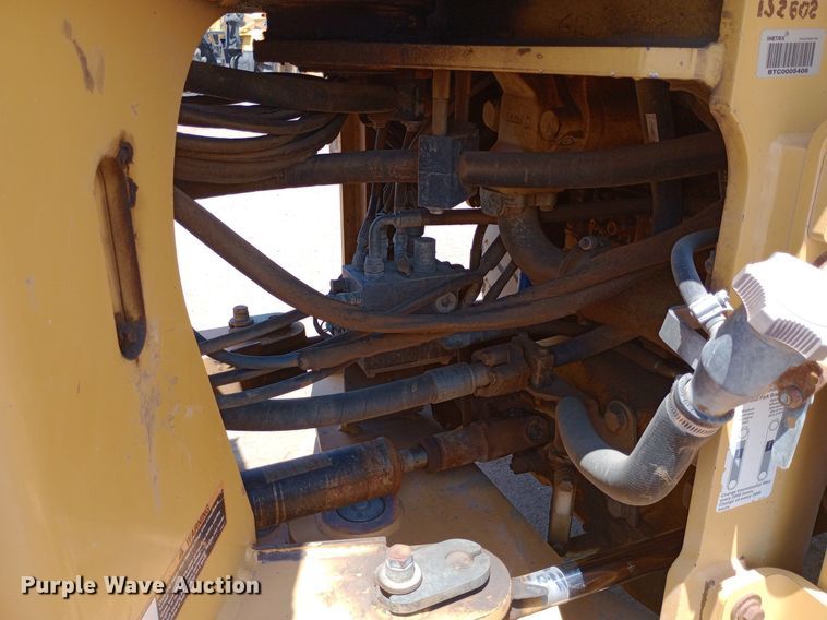 image for item NY9389 2015 John Deere 624K wheel loader