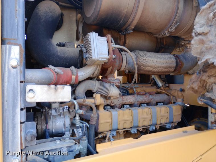 image for item NY9389 2015 John Deere 624K wheel loader