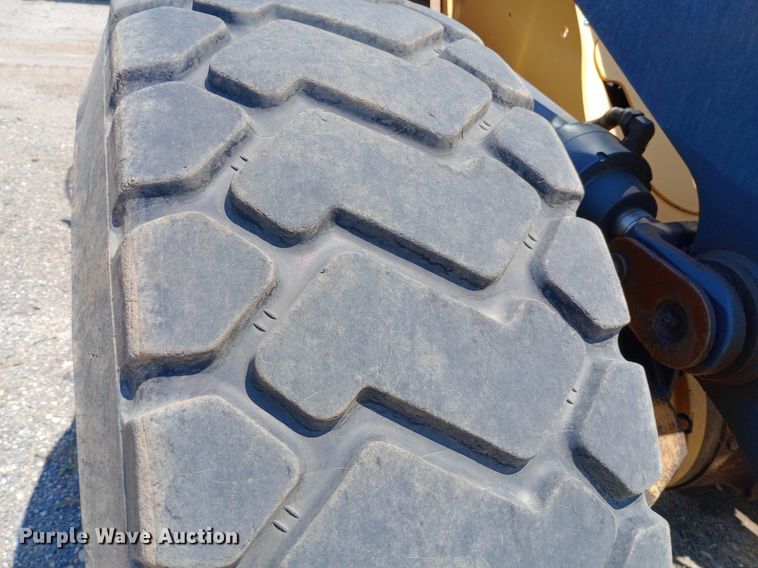 image for item NY9389 2015 John Deere 624K wheel loader