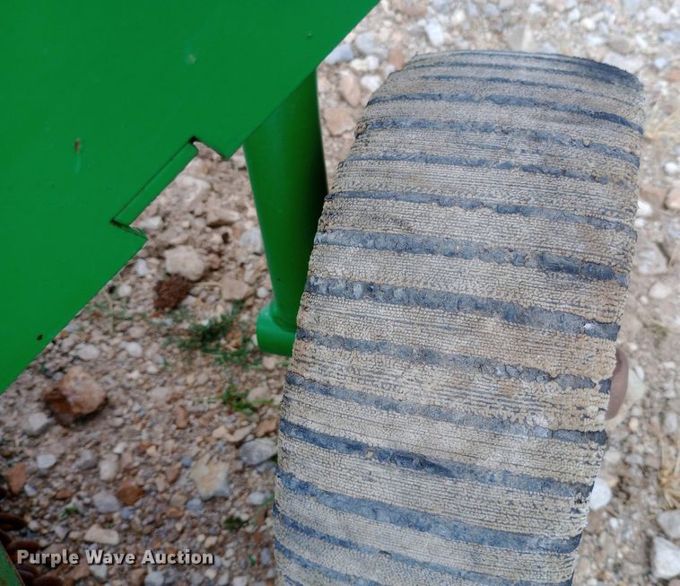 image for item NY9393 2007 John Deere MX10 rotary mower