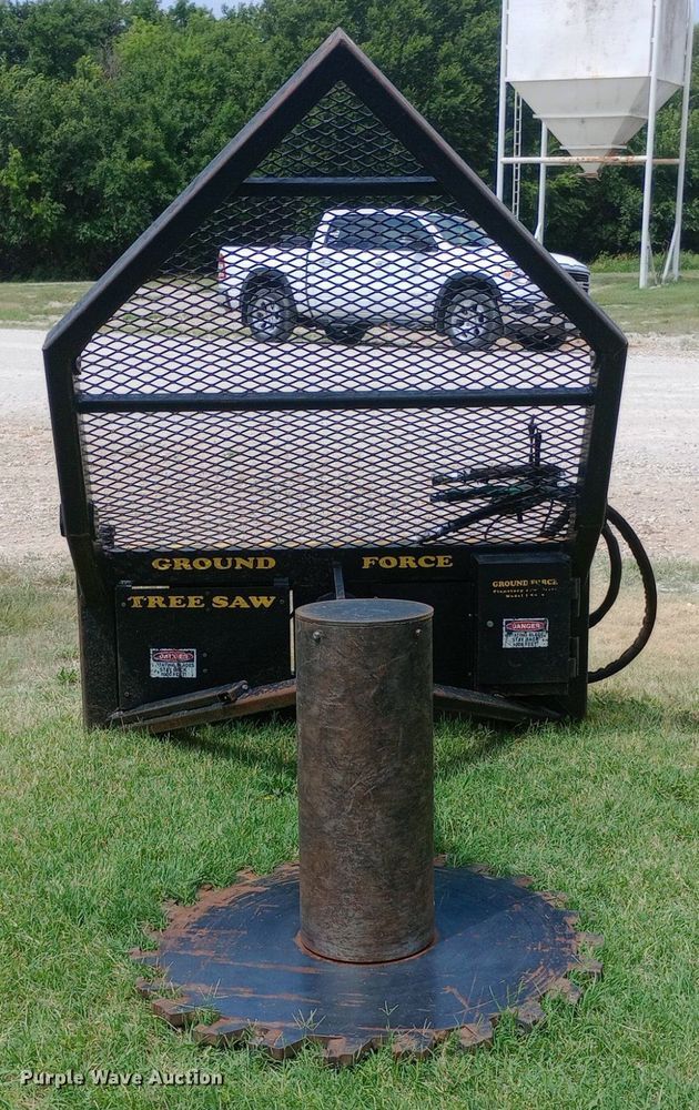 image for item NY9395 Ground Force High Flow R970 skid steer tree saw