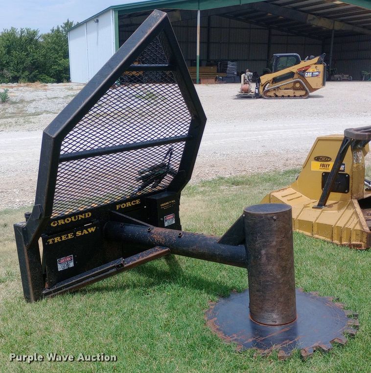 image for item NY9395 Ground Force High Flow R970 skid steer tree saw