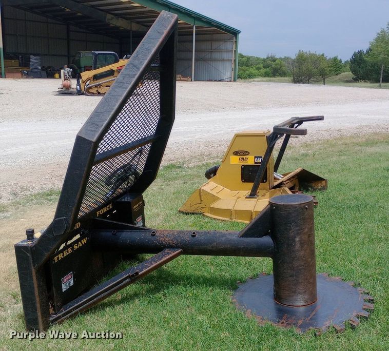 image for item NY9395 Ground Force High Flow R970 skid steer tree saw