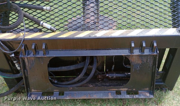 image for item NY9395 Ground Force High Flow R970 skid steer tree saw