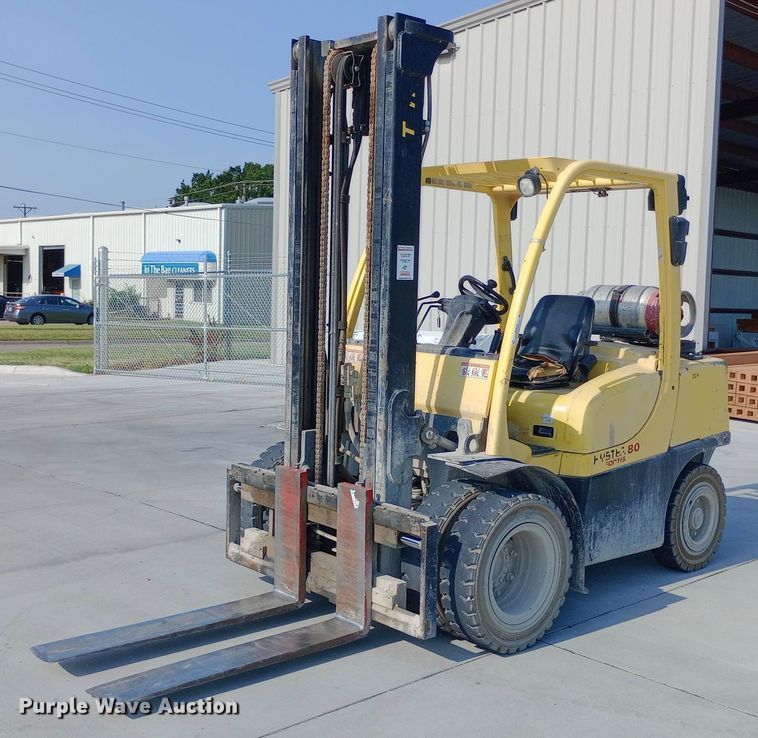 image for item NY9403 2015 Hyster H80FT forklift