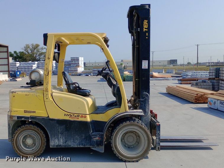 image for item NY9403 2015 Hyster H80FT forklift