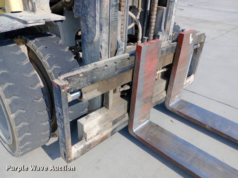 image for item NY9403 2015 Hyster H80FT forklift