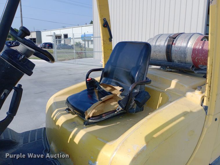 image for item NY9403 2015 Hyster H80FT forklift