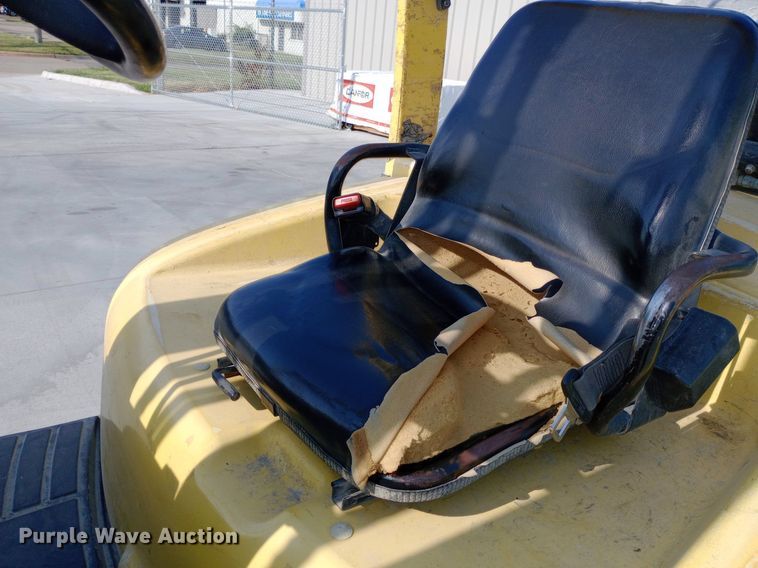 image for item NY9403 2015 Hyster H80FT forklift