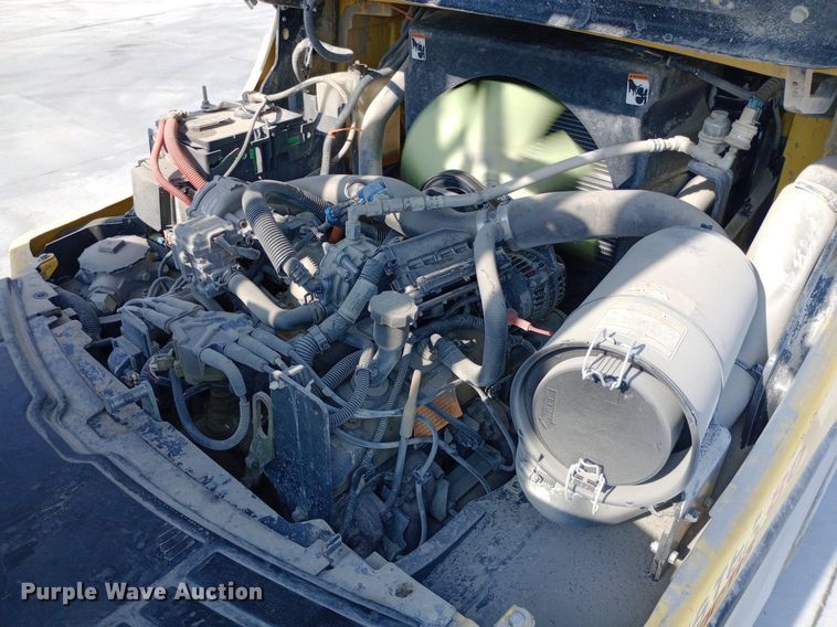 image for item NY9403 2015 Hyster H80FT forklift