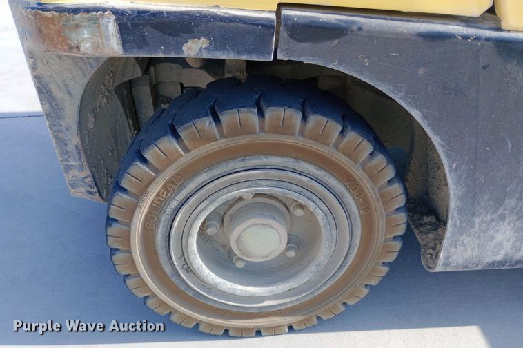 image for item NY9403 2015 Hyster H80FT forklift