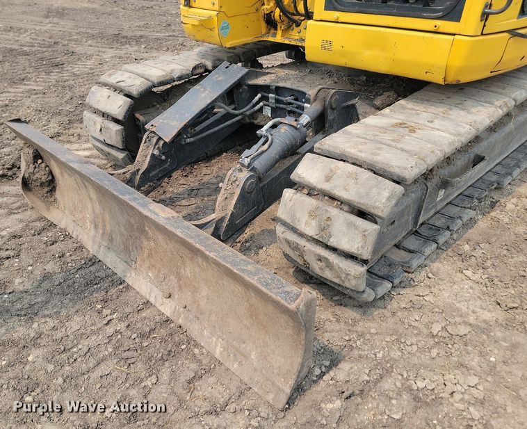 image for item OD9619 2017 Komatsu PC138USLC-11 excavator