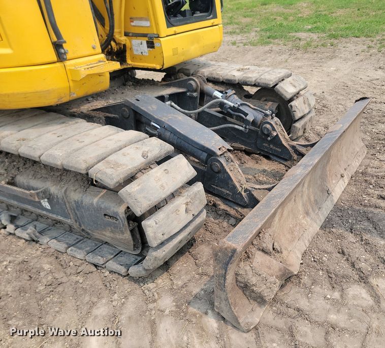 image for item OD9619 2017 Komatsu PC138USLC-11 excavator