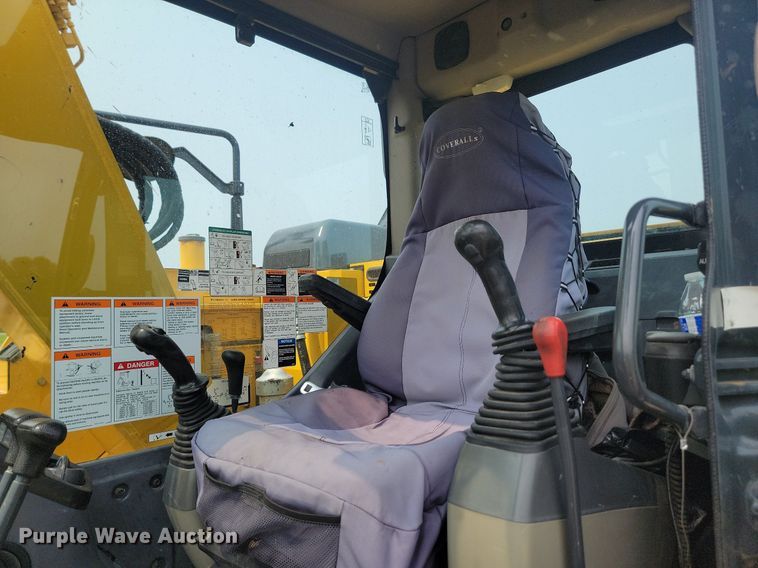 image for item OD9619 2017 Komatsu PC138USLC-11 excavator