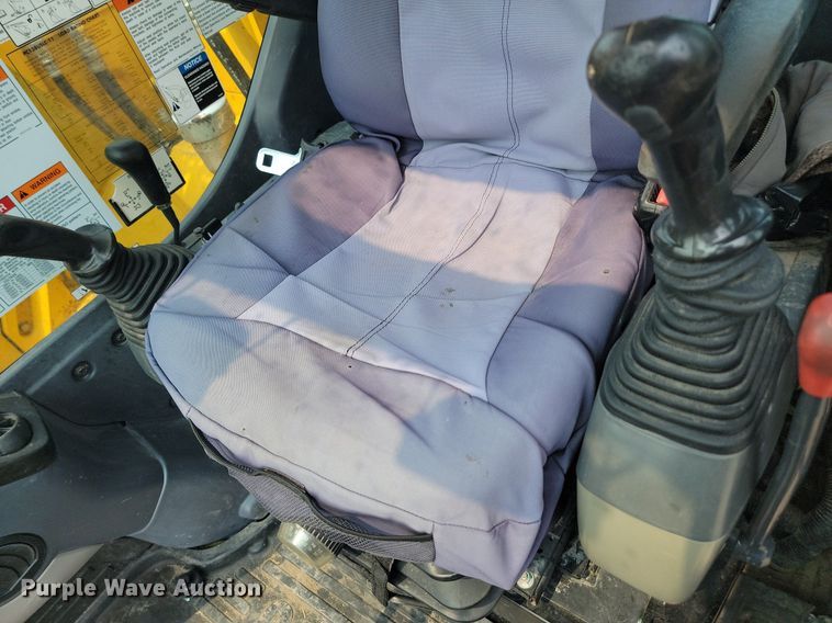 image for item OD9619 2017 Komatsu PC138USLC-11 excavator