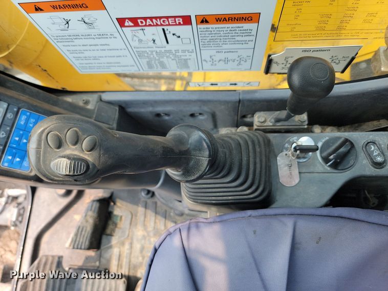 image for item OD9619 2017 Komatsu PC138USLC-11 excavator