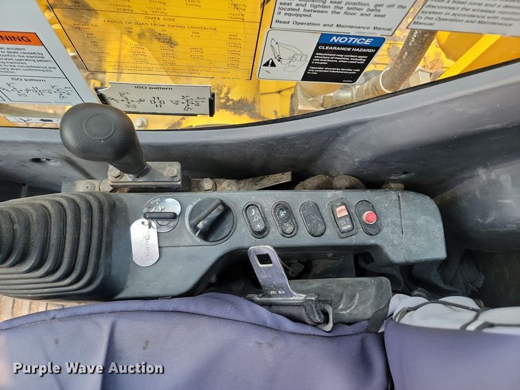 image for item OD9619 2017 Komatsu PC138USLC-11 excavator