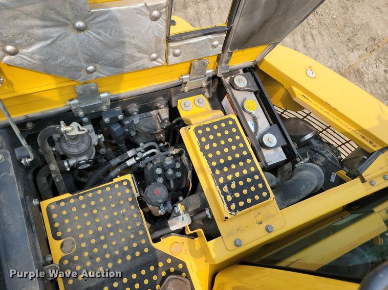 image for item OD9619 2017 Komatsu PC138USLC-11 excavator