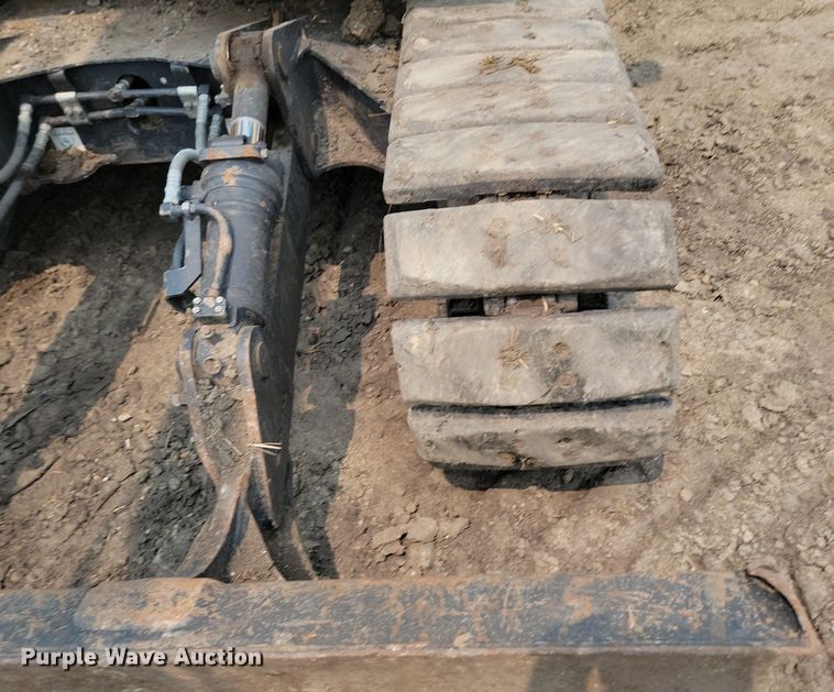 image for item OD9619 2017 Komatsu PC138USLC-11 excavator